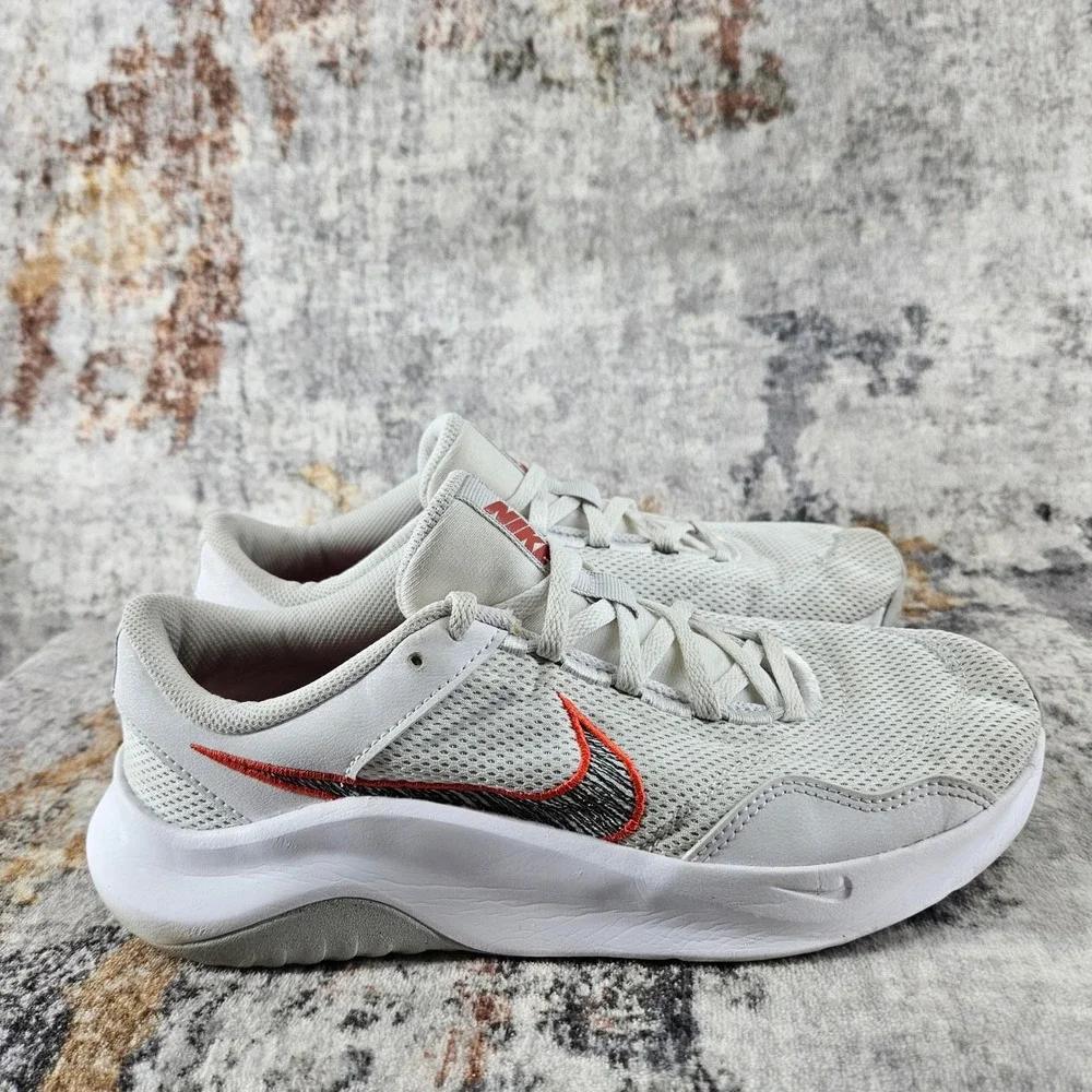 Nike Legend Essential 3 Next Nature Training Shoes Womens 9 White DM1119-100